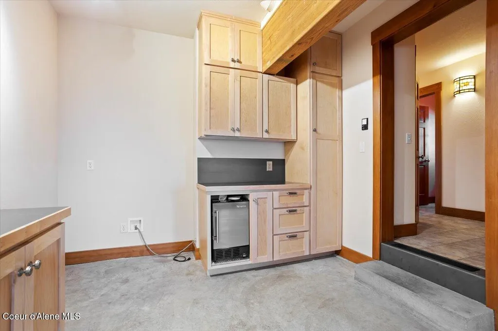 414 Creekside Lane Sandpoint ID 83864