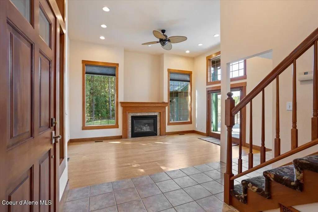 414 Creekside Lane Sandpoint ID 83864