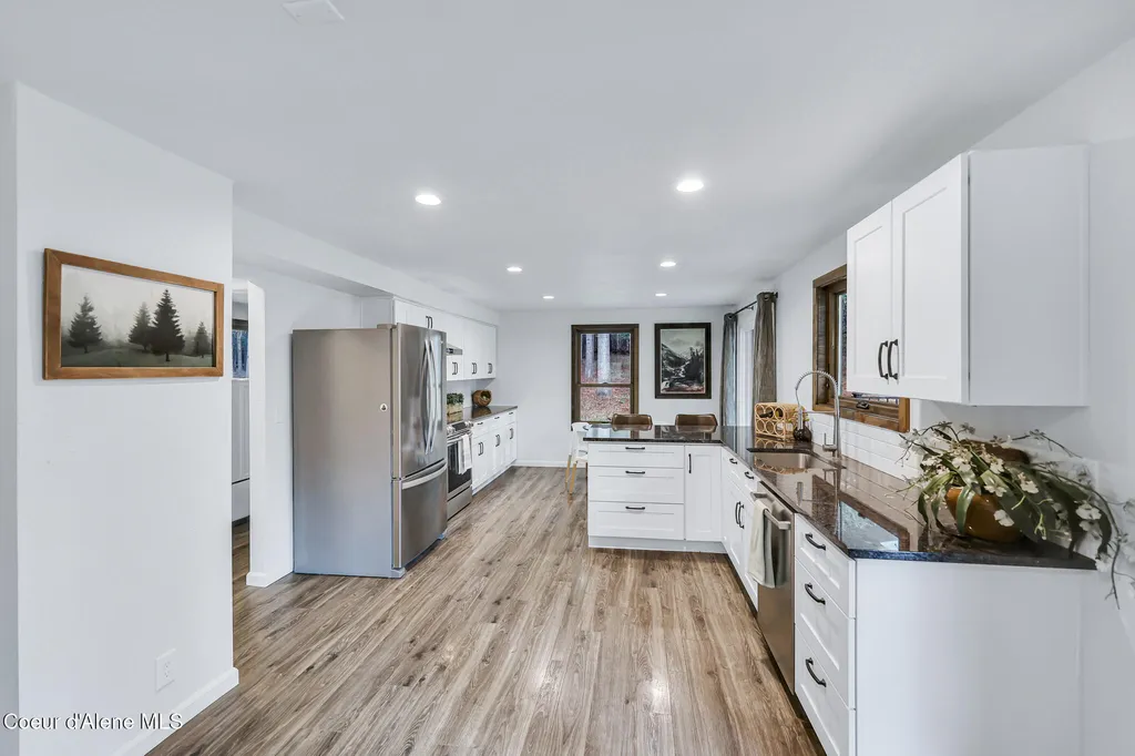16204 N Pinewood Way Hayden ID 83835