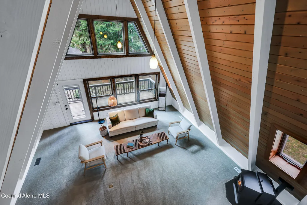 16204 N Pinewood Way Hayden ID 83835