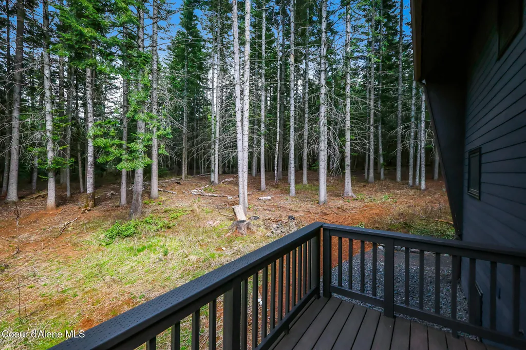 16204 N Pinewood Way Hayden ID 83835