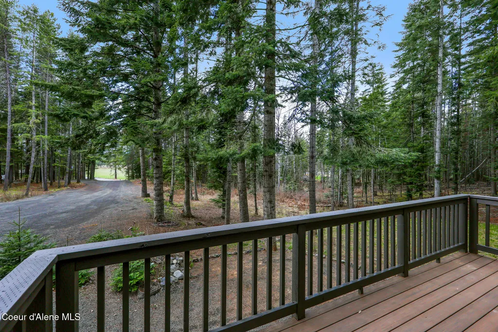 16204 N Pinewood Way Hayden ID 83835