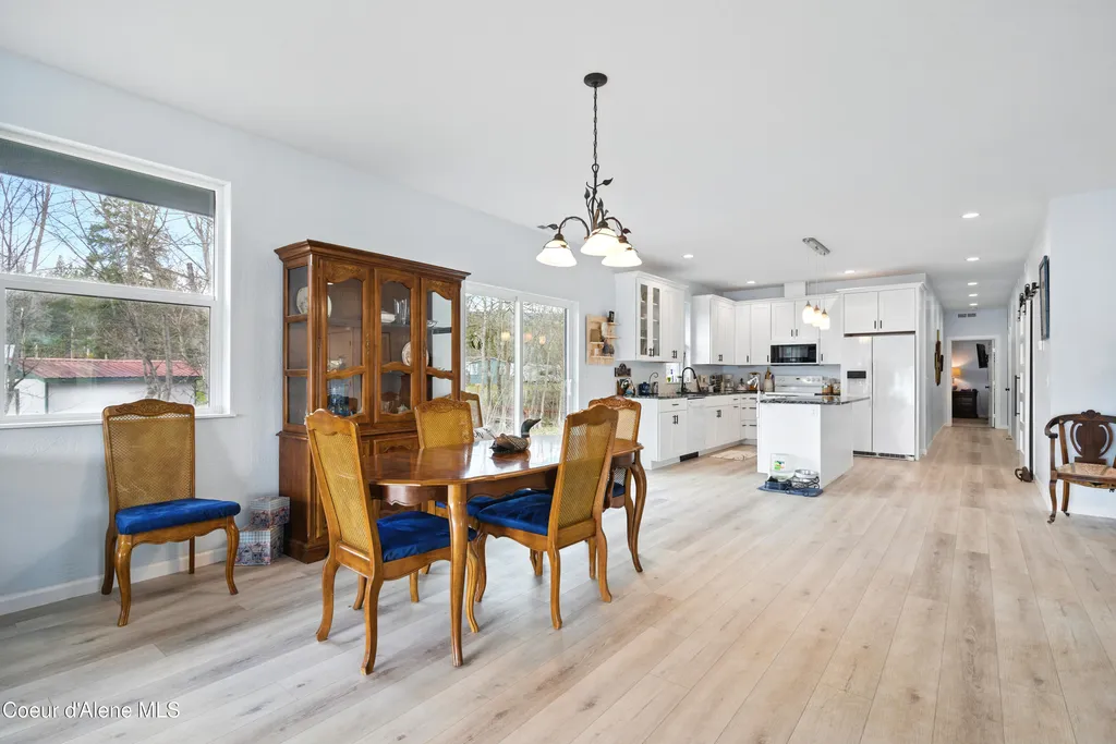 153 Sandy Beach Lane Cocolalla ID 83813