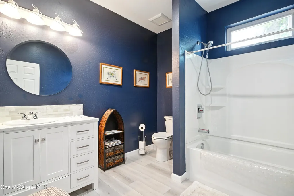 153 Sandy Beach Lane Cocolalla ID 83813