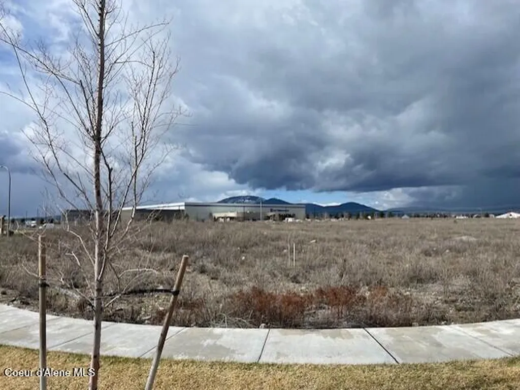 577 W Fryeburg Avenue Hayden ID 83835