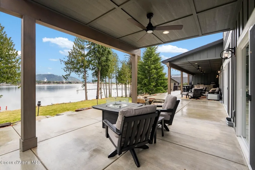89 Sawyer Avenue Priest River ID 83856