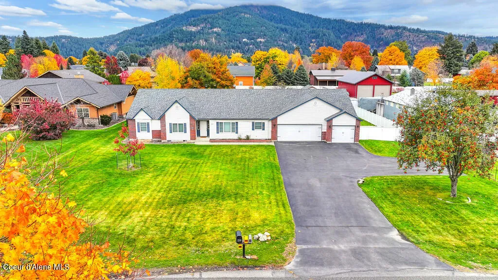 6672 N 4th Street Dalton Gardens ID 83815