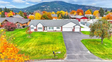 6672 N 4th Street Dalton Gardens ID 83815