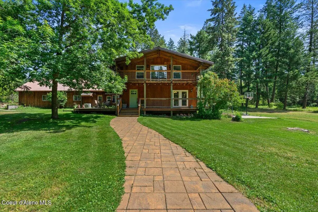 13168 N Clauson Trail Rathdrum ID 83858