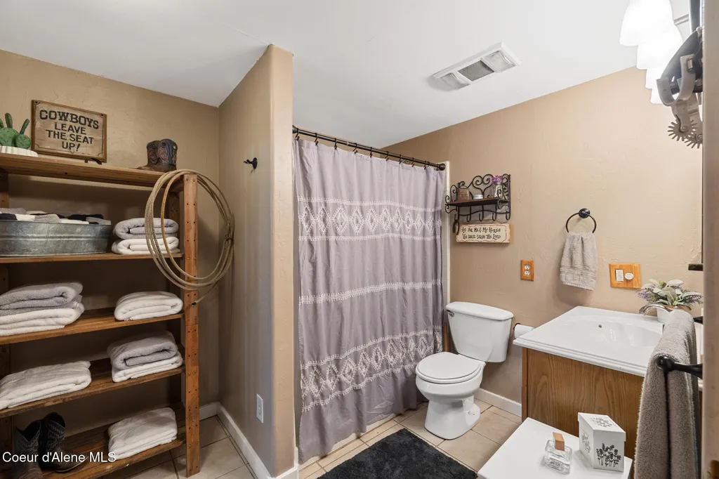13168 N Clauson Trail Rathdrum ID 83858