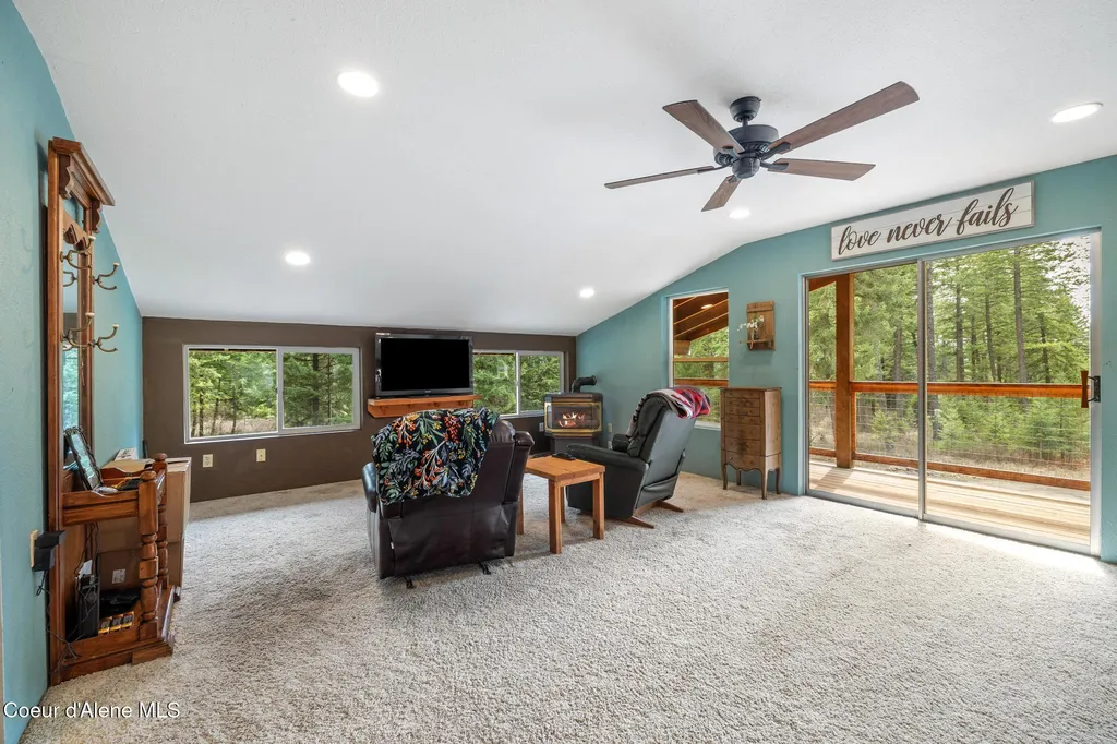13168 N Clauson Trail Rathdrum ID 83858