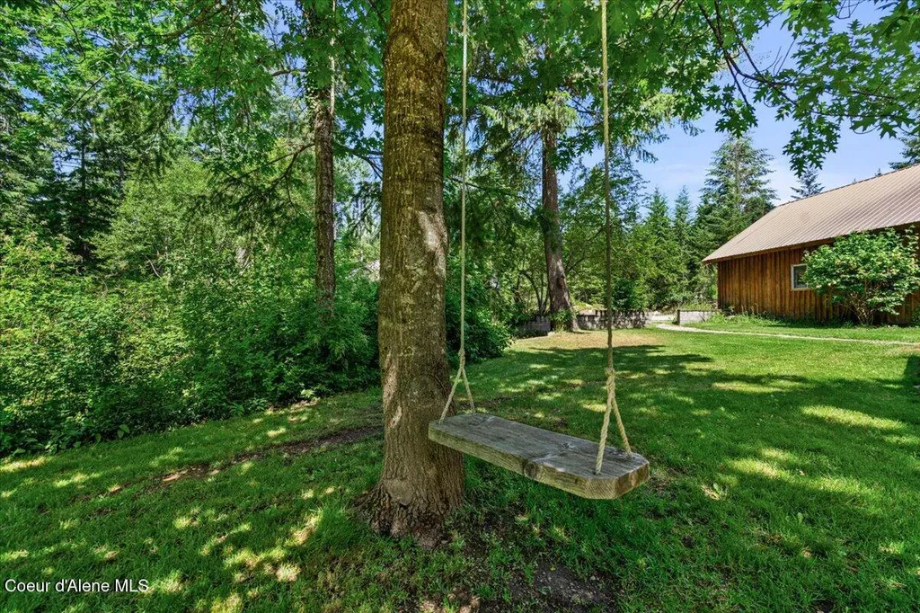13168 N Clauson Trail Rathdrum ID 83858