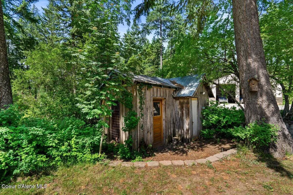 13168 N Clauson Trail Rathdrum ID 83858