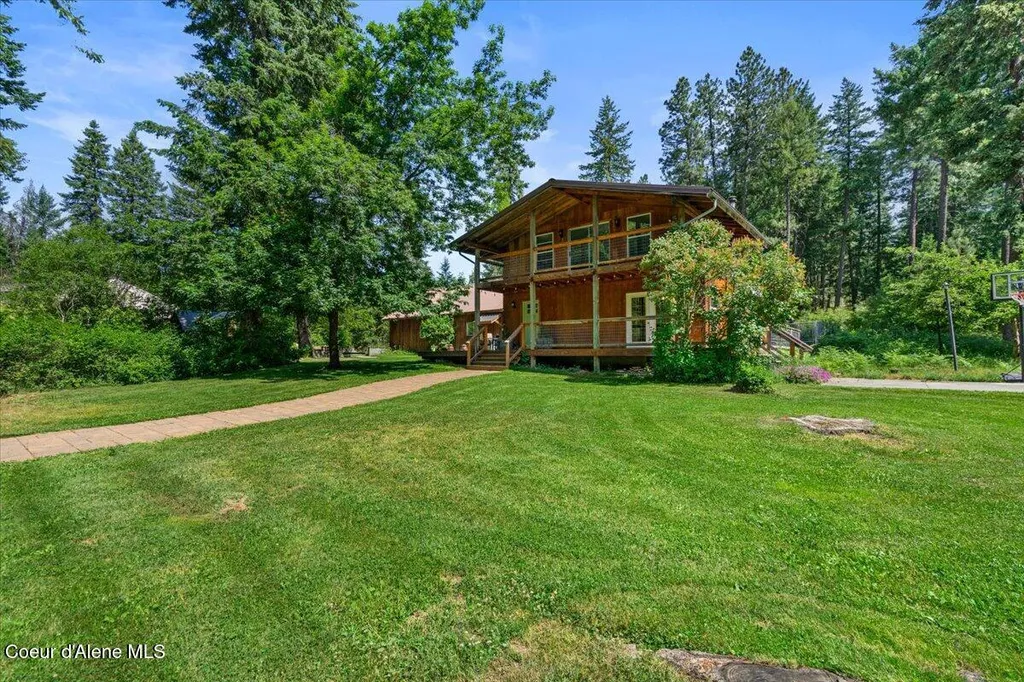 13168 N Clauson Trail Rathdrum ID 83858