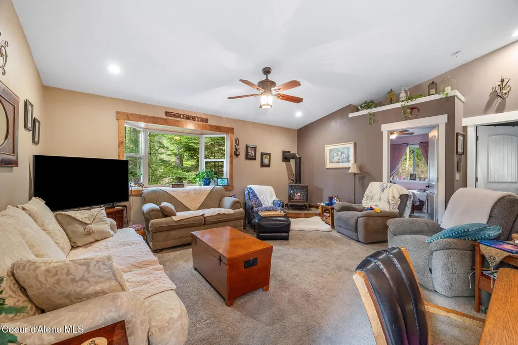 13168 N Clauson Trail Rathdrum ID 83858
