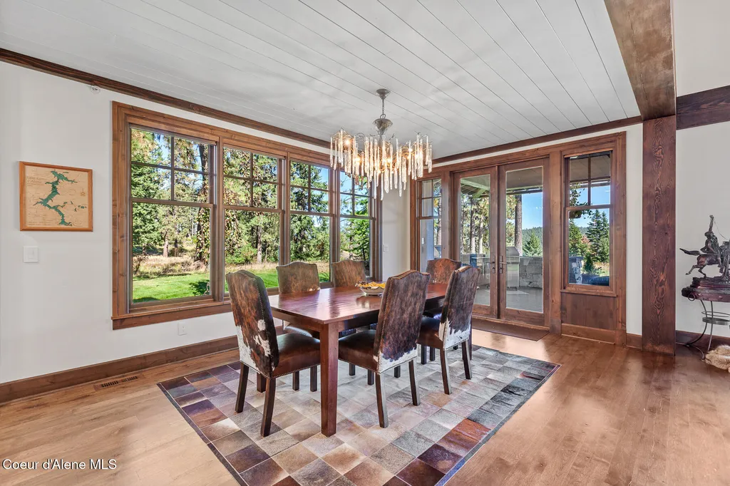 2623 E Old Barn Court Harrison ID 83833