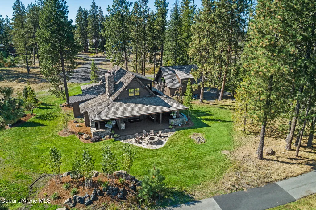 2623 E Old Barn Court Harrison ID 83833