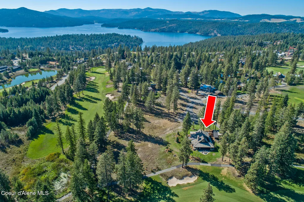 2623 E Old Barn Court Harrison ID 83833