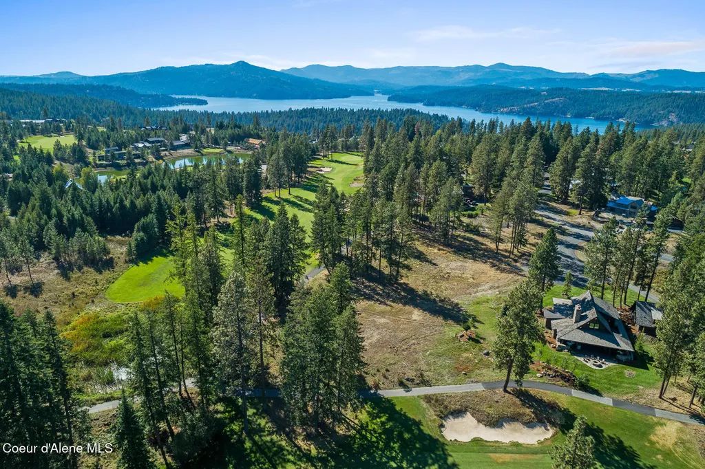 2623 E Old Barn Court Harrison ID 83833