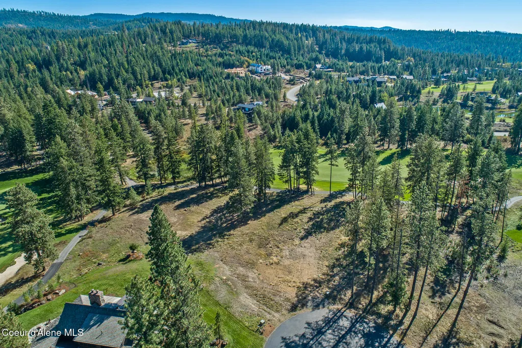 2623 E Old Barn Court Harrison ID 83833