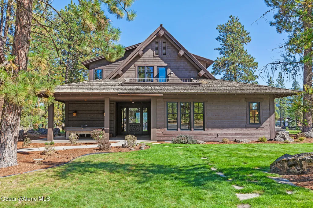 2623 E Old Barn Court Harrison ID 83833