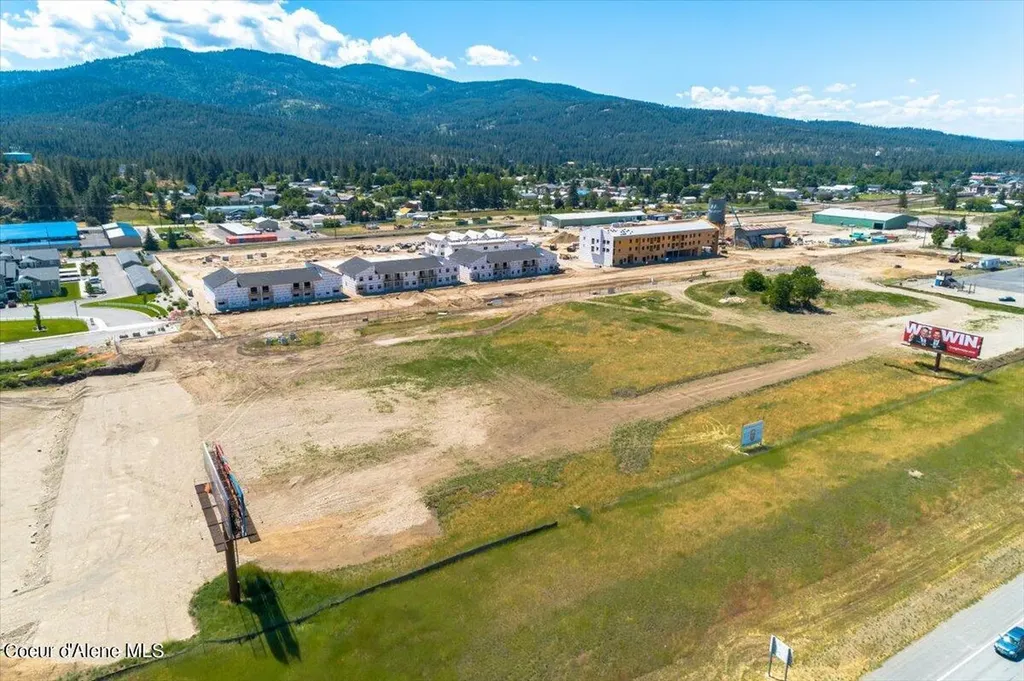 L3 E 4th Avenue Post Falls ID 83854