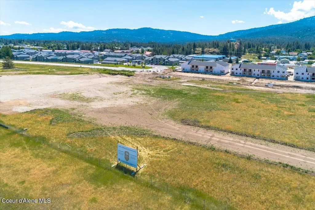 L3 E 4th Avenue Post Falls ID 83854