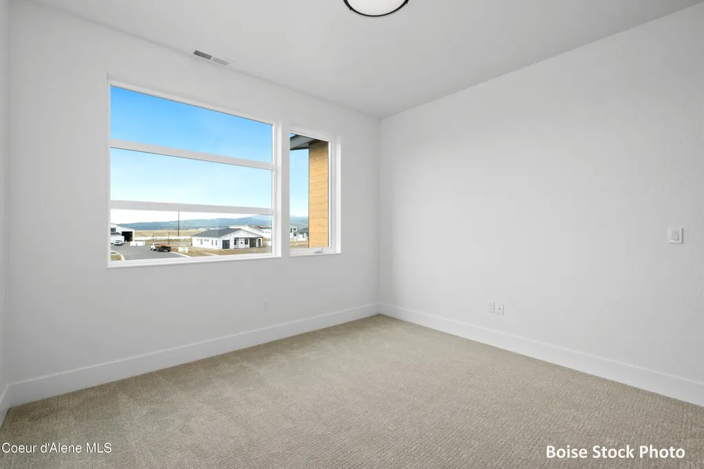 6487 W Plant Lane Rathdrum ID 83858