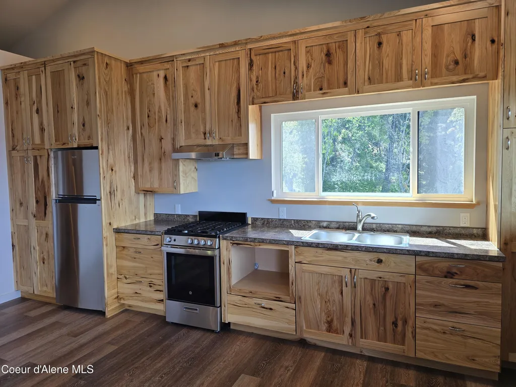 1935 Eagen Mountain Drive Hope ID 83836
