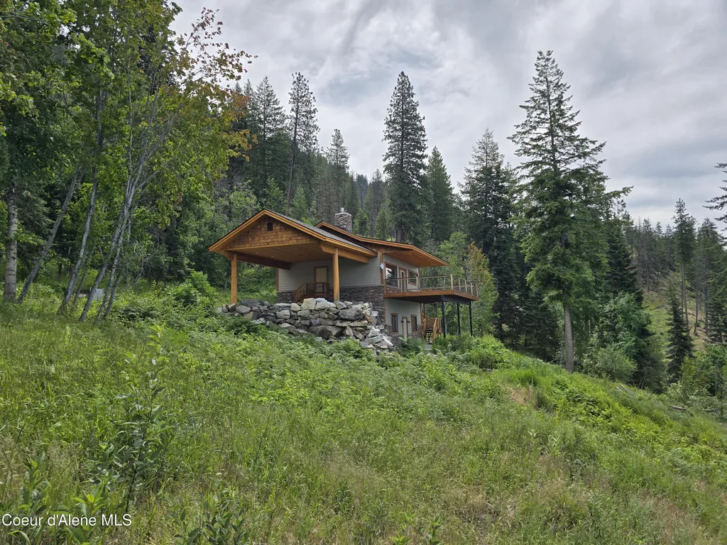 1935 Eagen Mountain Drive Hope ID 83836