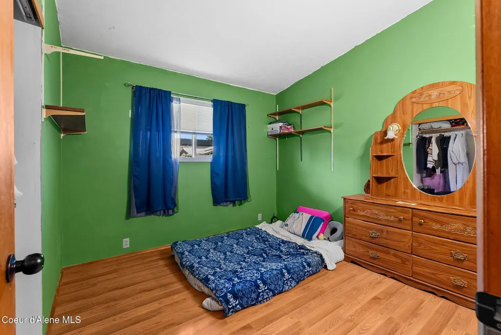 1110 Hickory Street Sandpoint ID 83864