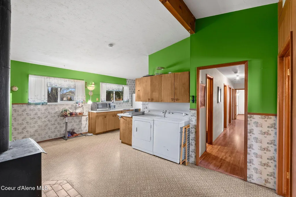 1110 Hickory Street Sandpoint ID 83864