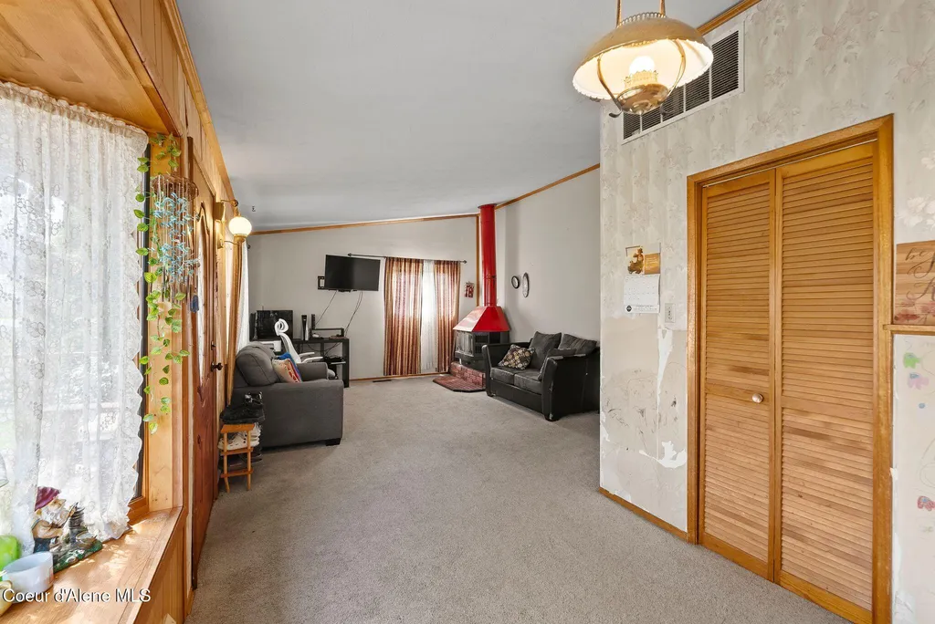 1110 Hickory Street Sandpoint ID 83864