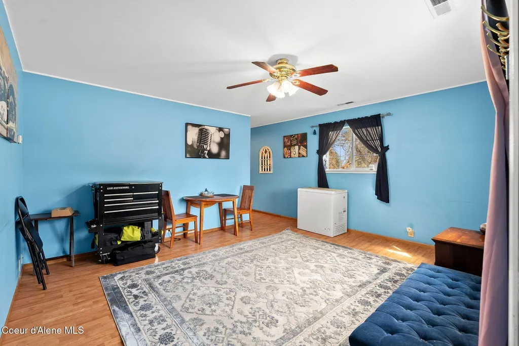 1110 Hickory Street Sandpoint ID 83864