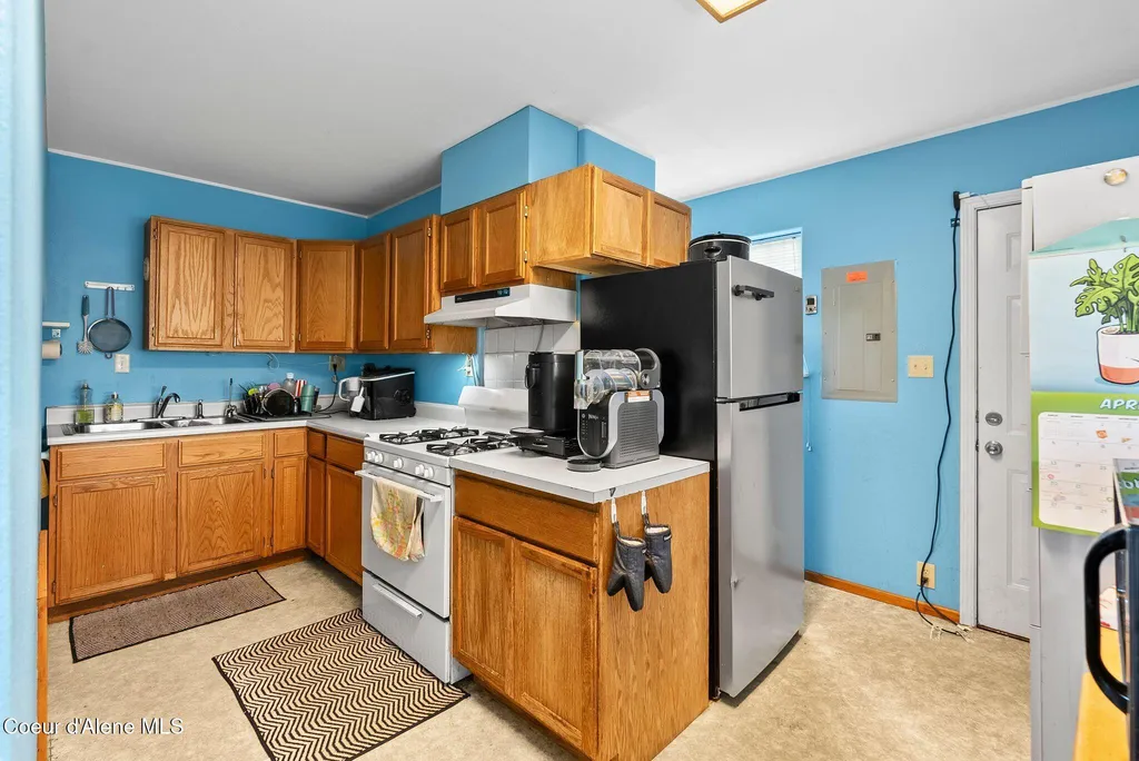 1110 Hickory Street Sandpoint ID 83864