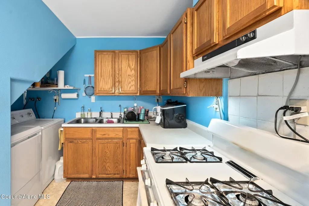 1110 Hickory Street Sandpoint ID 83864