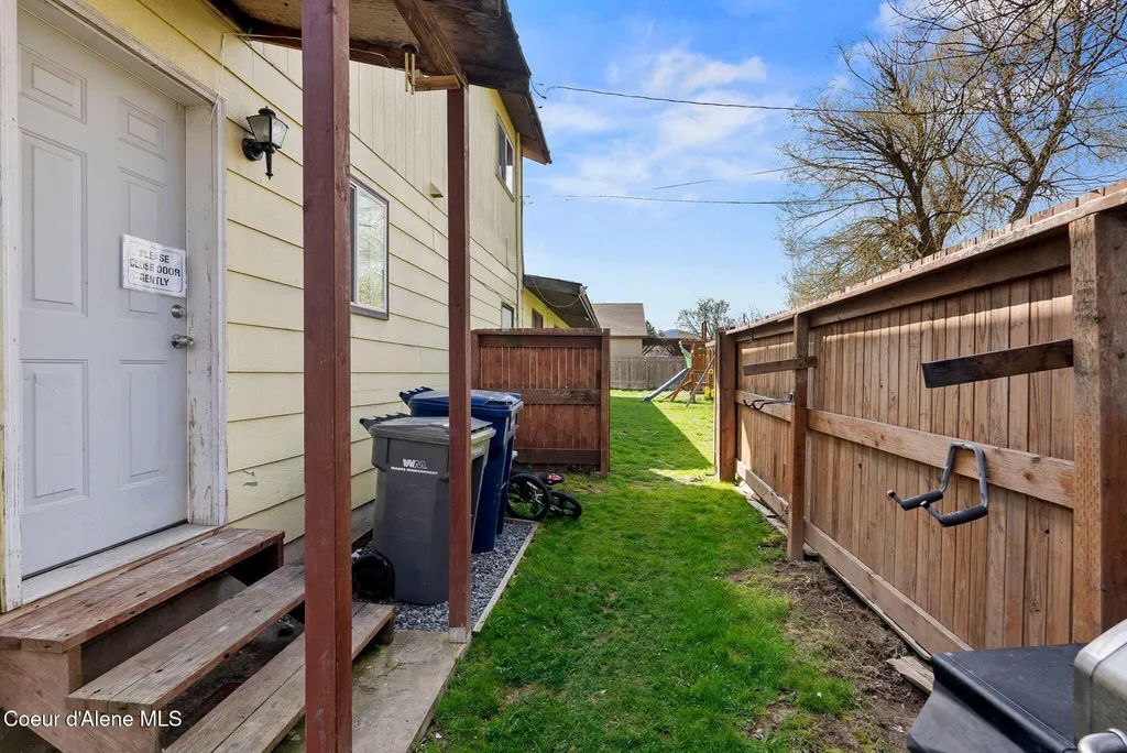 1110 Hickory Street Sandpoint ID 83864