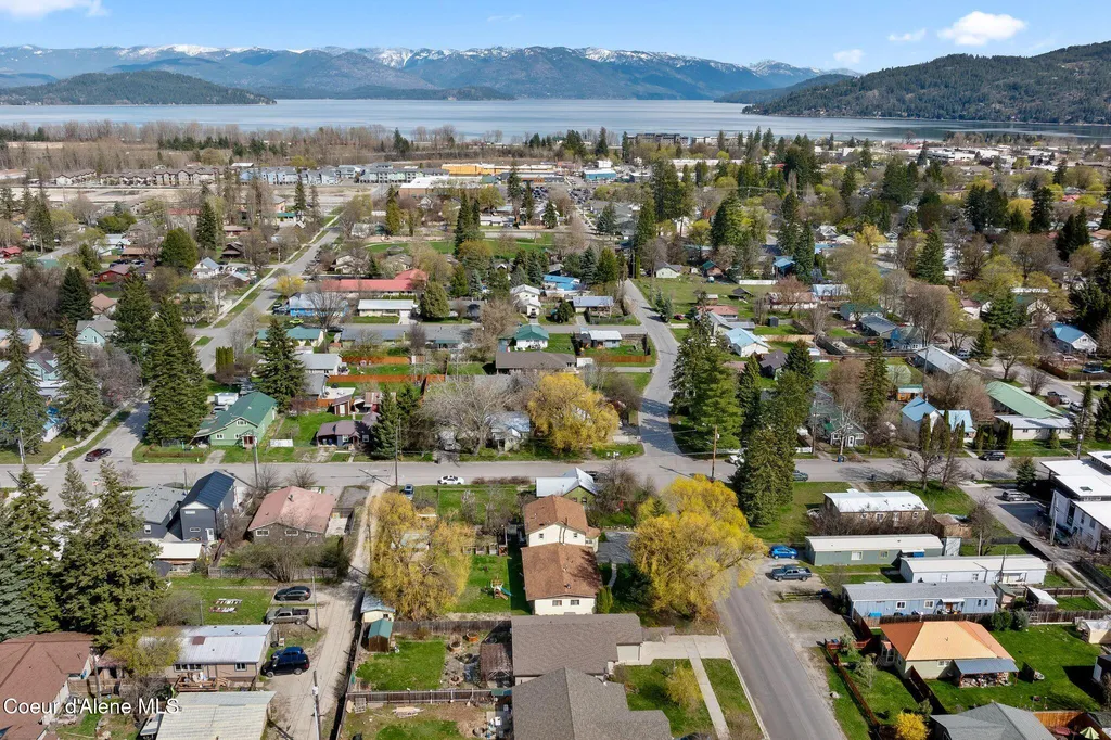 1110 Hickory Street Sandpoint ID 83864