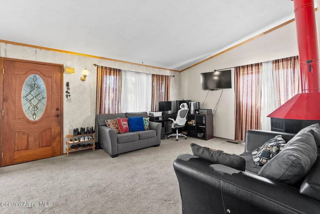 1110 Hickory Street Sandpoint ID 83864