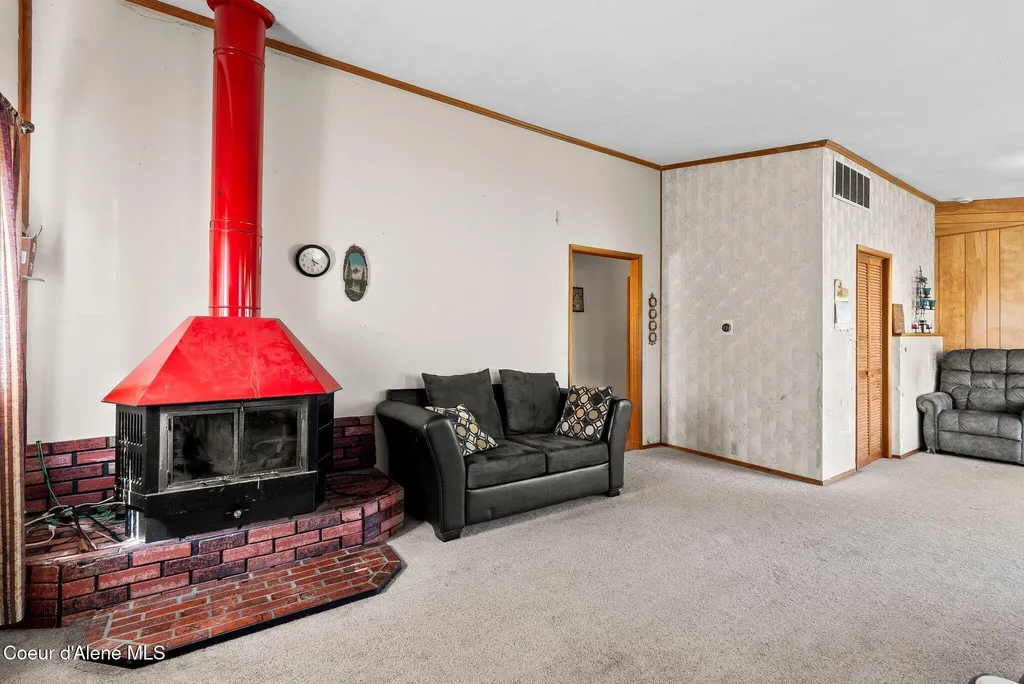 1110 Hickory Street Sandpoint ID 83864