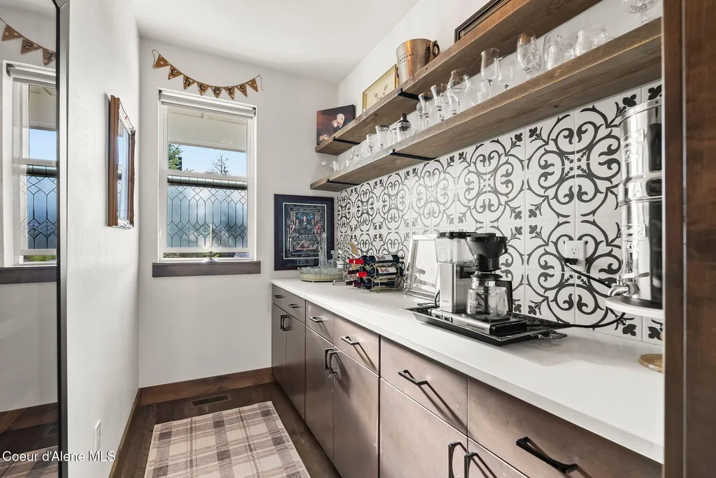 199 Madera Drive Sandpoint ID 83864
