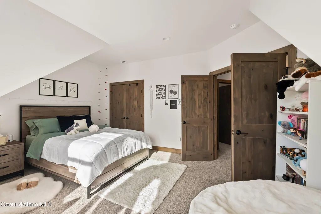 199 Madera Drive Sandpoint ID 83864
