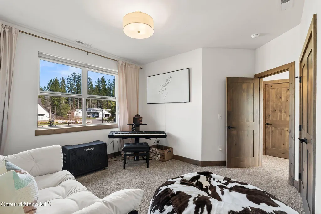 199 Madera Drive Sandpoint ID 83864