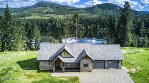 4348 Dufort Road Sagle ID 83860
