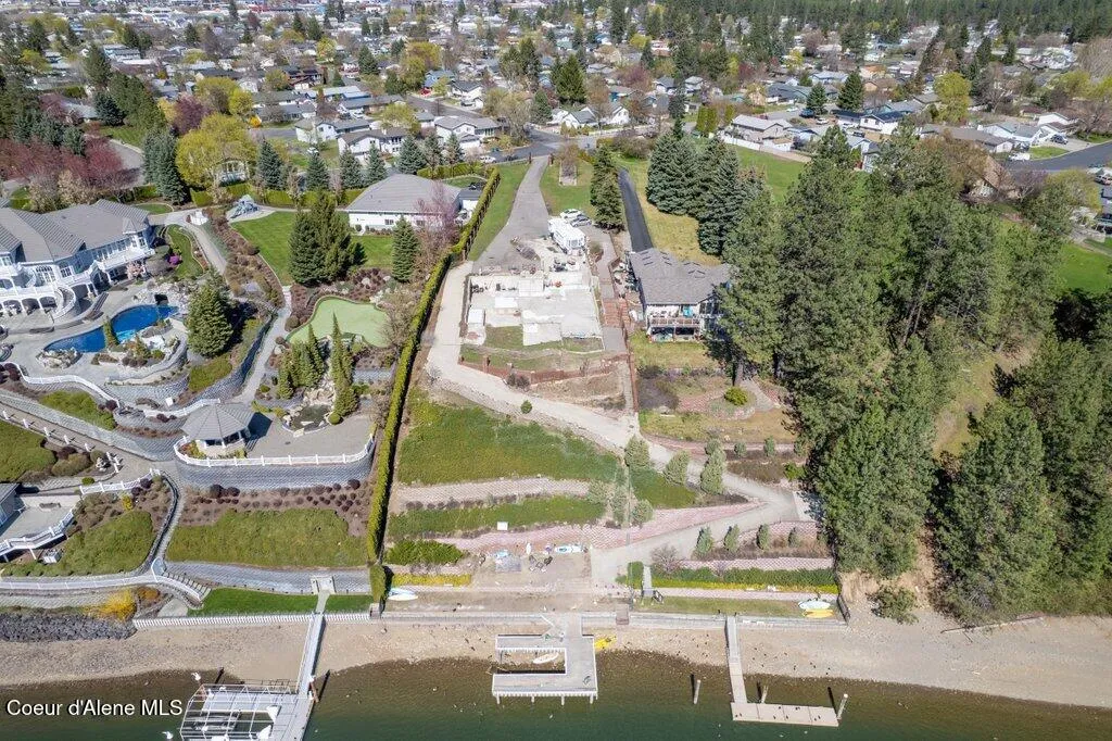 1504 E Plaza Drive Post Falls ID 83854
