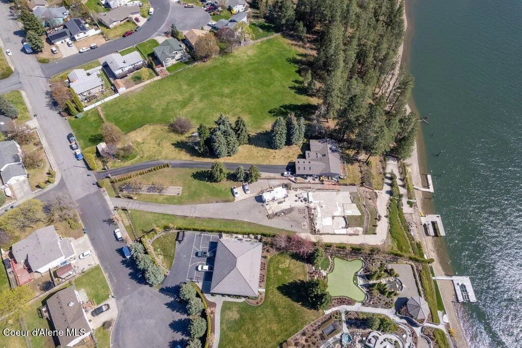1504 E Plaza Drive Post Falls ID 83854