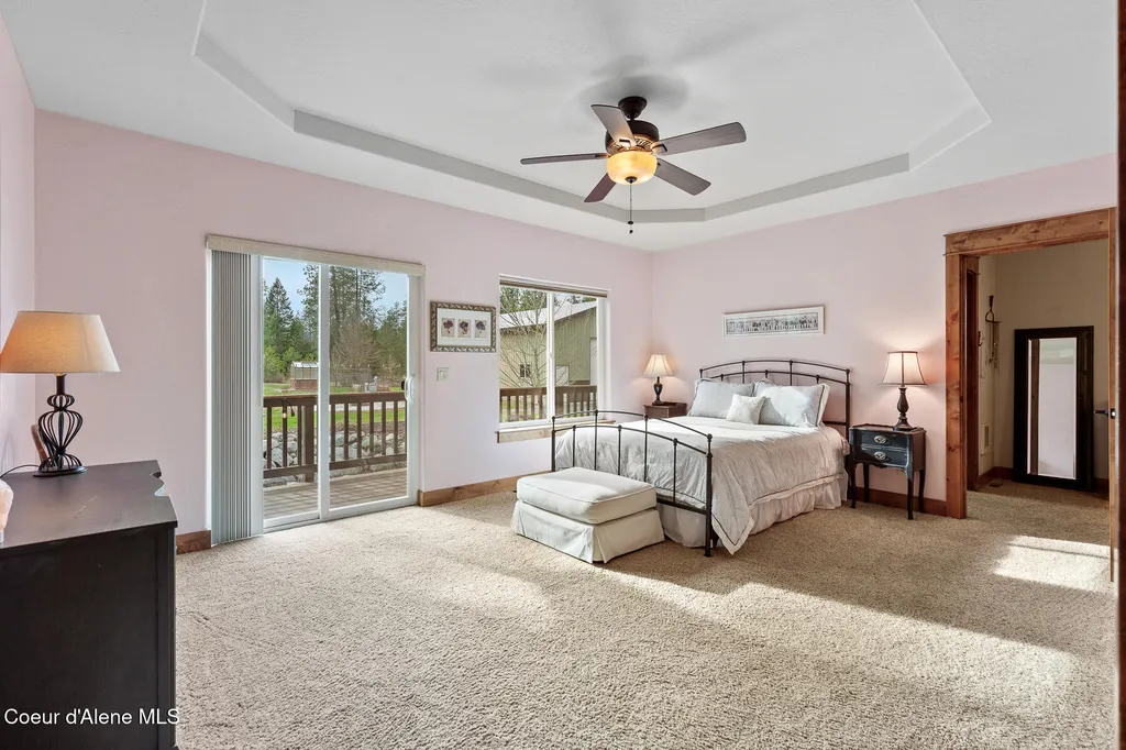 19133 N Ella Road Rathdrum ID 83858