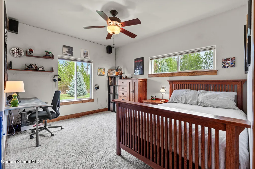 19133 N Ella Road Rathdrum ID 83858