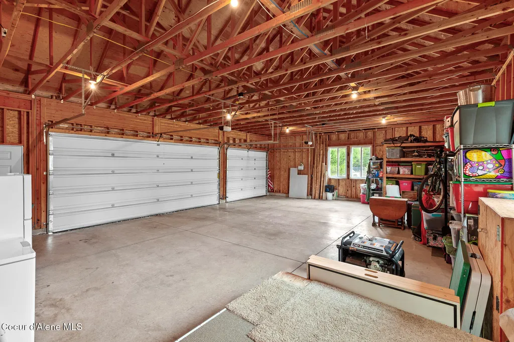 19133 N Ella Road Rathdrum ID 83858