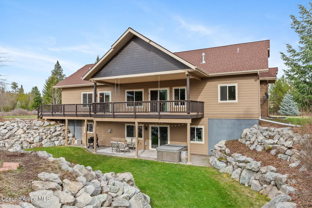 19133 N Ella Road Rathdrum ID 83858
